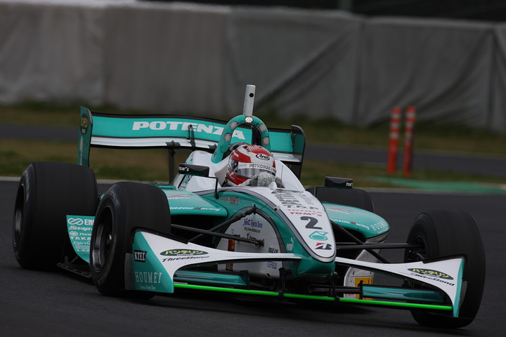 フリー走行2回目: 2位は中嶋一貴（トムス）