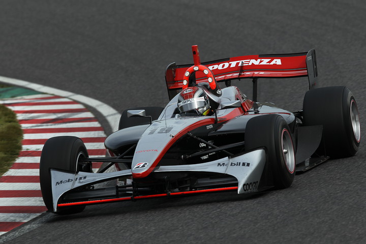 決勝3位はジョアオ・パオロ・デ・オリベイラ(インパル) 2012年Formula NIPPON第1戦 (鈴鹿サーキット) Photo