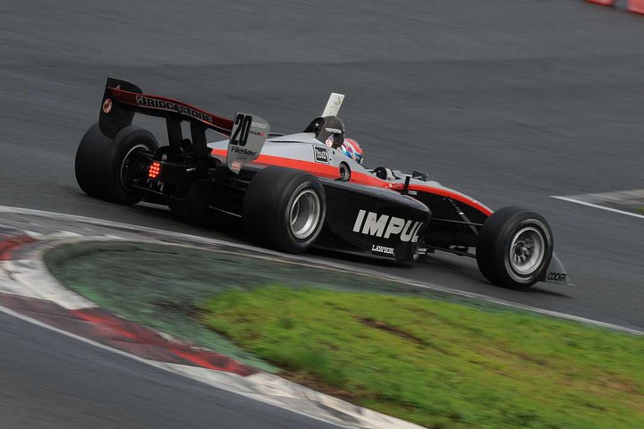 フリー走行2回目: 2位の松田次生（インパル）