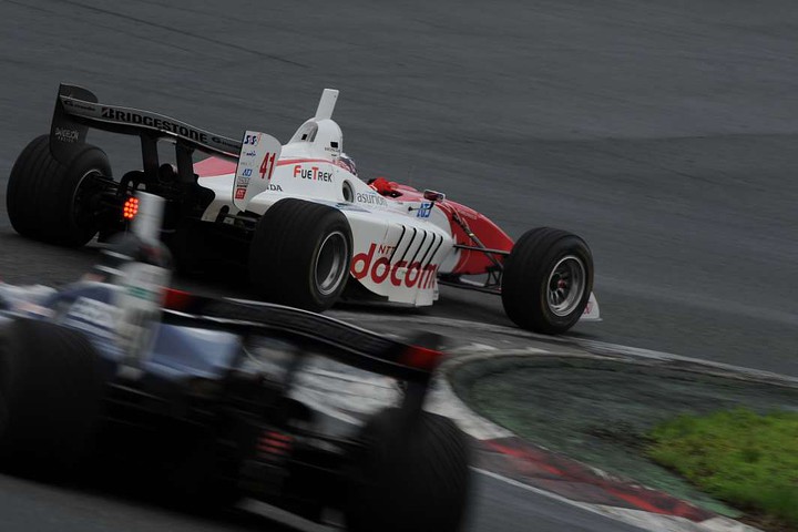 塚越広大（DOCOMO TEAM DANDELION RACING）