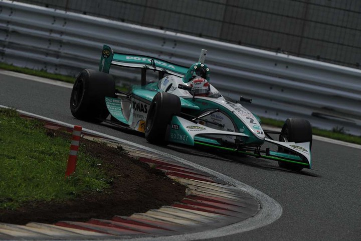 中嶋一貴（PETRONAS TEAM TOM’S）