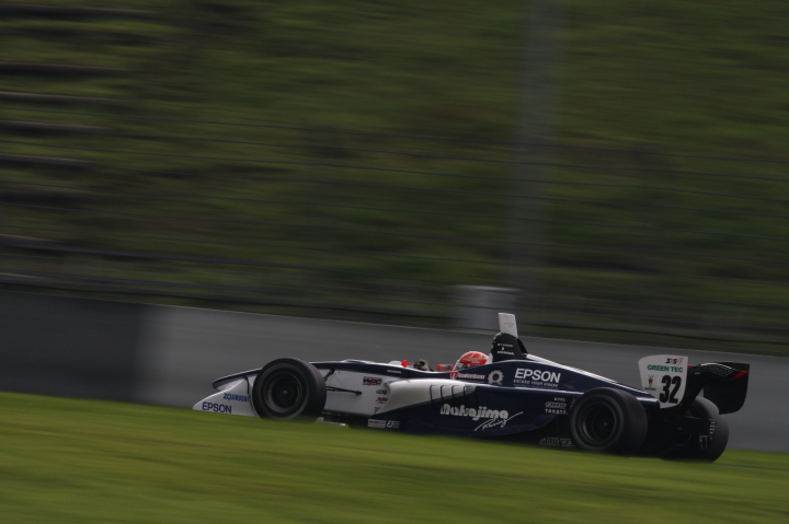 小暮卓史（ナカジマ）