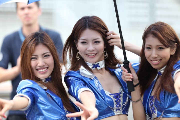 レースクイーン