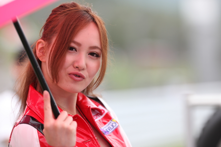 レースクイーン