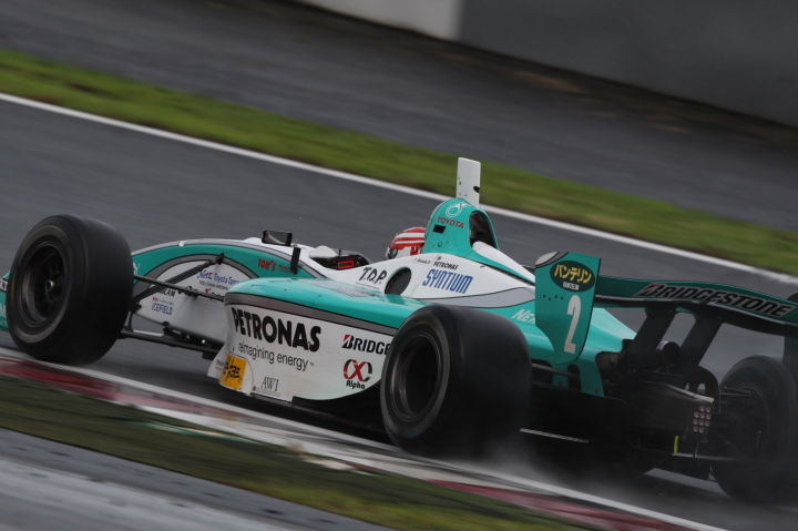 中嶋一貴（トムス）