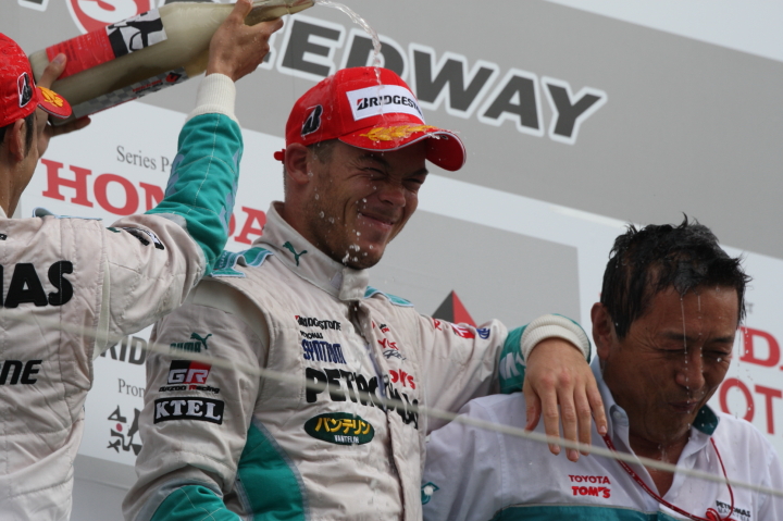 中嶋一貴（トムス） & アンドレ・ロッテラー（同） & 舘信秀監督（同）