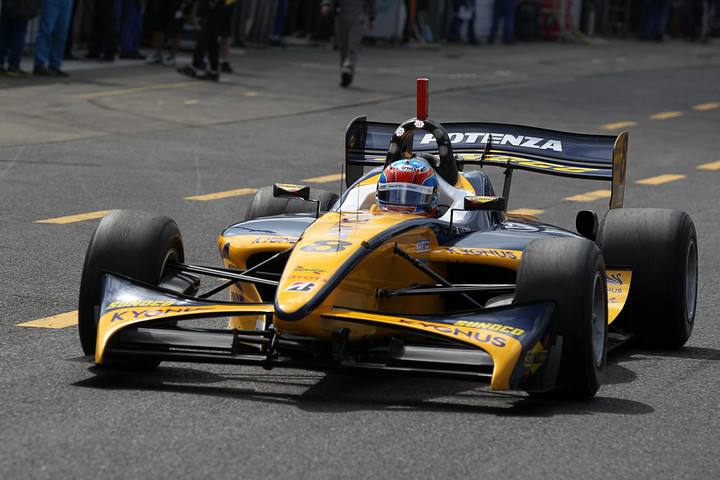 フリー走行2回目: トップタイムはロイック・デュバル（キグナス・スノコ）