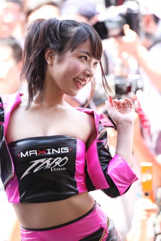 由愛可奈（レースクイーン）