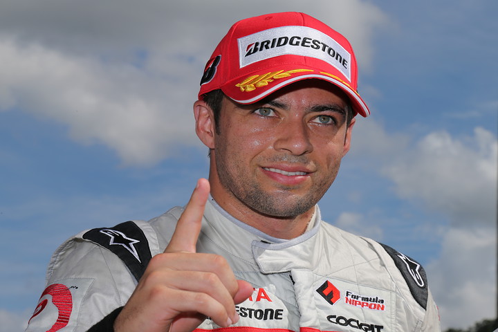 ポールポジションはジョアオ・パオロ・デ・オリベイラ（インパル）