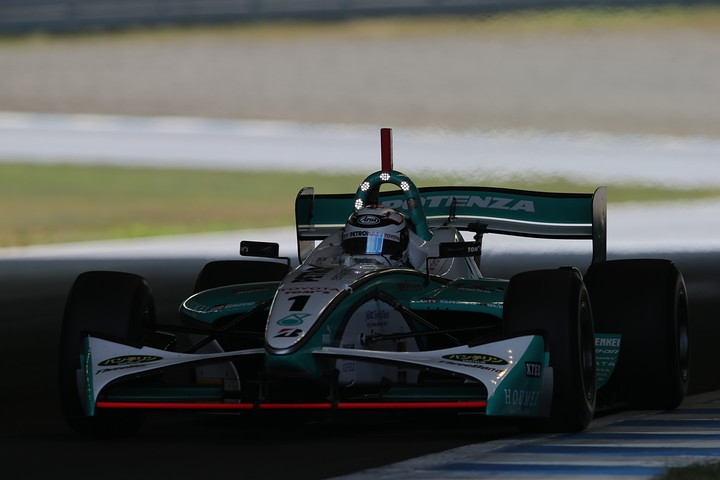 決勝2位はアンドレ・ロッテラー（トムス）