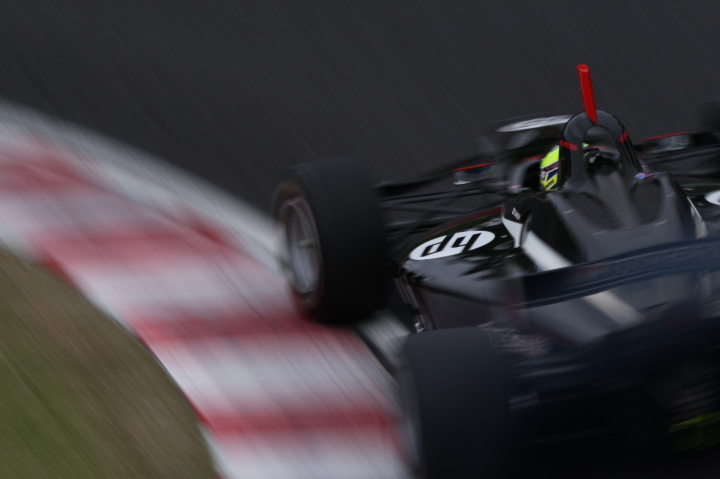 金石年弘（HP REAL RACING）