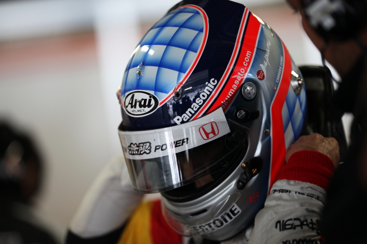 佐藤琢磨（TEAM 無限）