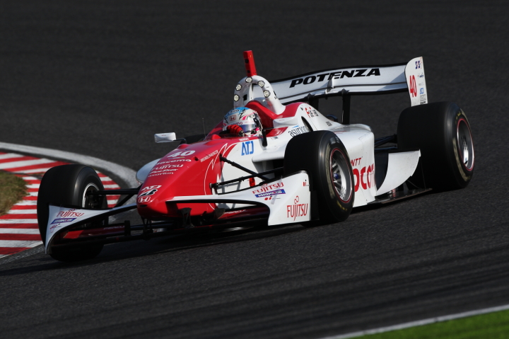 レース1: 伊沢拓也（DOCOMO TEAM DANDELION RACING）