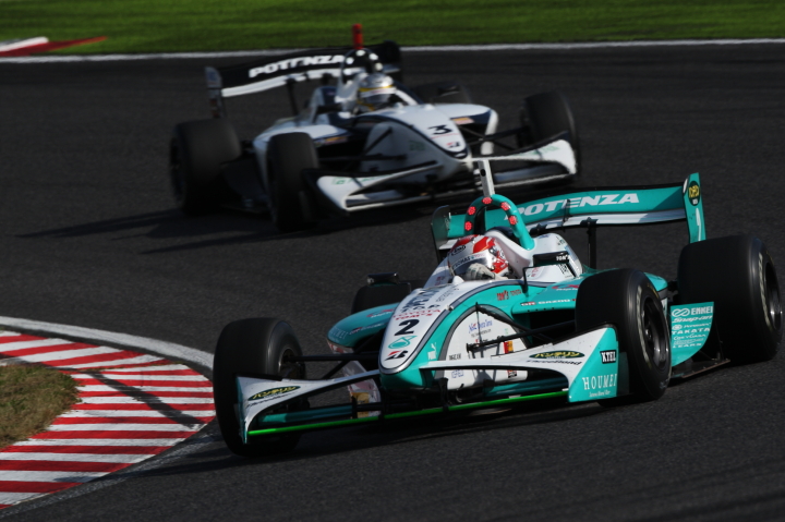 レース1: 中嶋一貴（PETRONAS TEAM TOM’S）