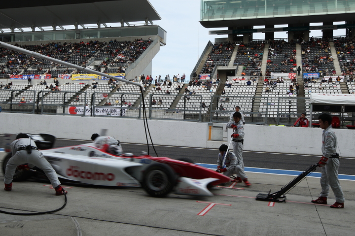 塚越広大（DOCOMO TEAM DANDELION RACING）