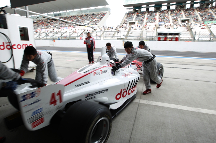 塚越広大（DOCOMO TEAM DANDELION RACING）