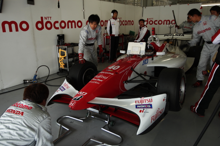 伊沢拓也（DOCOMO TEAM DANDELION RACING）