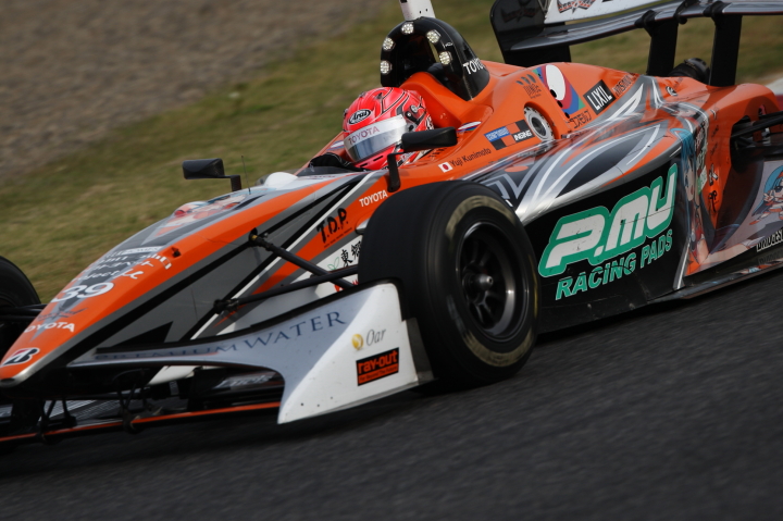 レース2: 国本雄資（Project μ/cerumo·INGING）