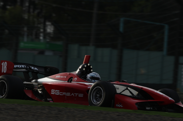 レース2:  折目遼（SGC by KCMG）