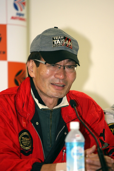 GT300ドライバーズチャンピオンチーム監督 千葉泰常（エンドレス TAISAN 911）
