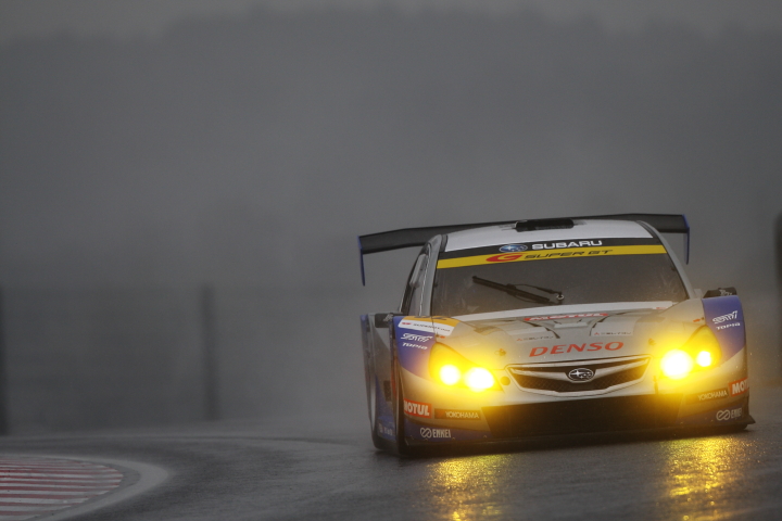 鈴鹿ファン感謝デー、SUPER GTデモラン: スバル・レガシィB4