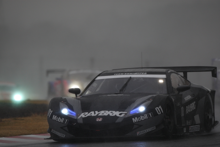 鈴鹿ファン感謝デー、SUPER GTデモラン: RAYBRIG HSV-010 GT