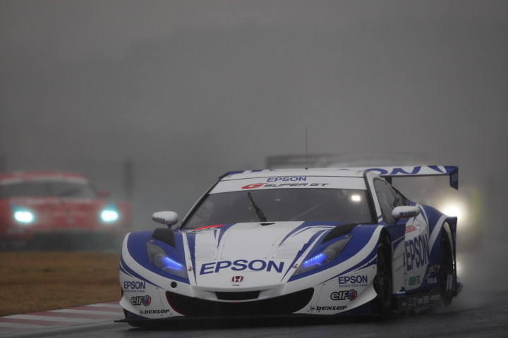 鈴鹿ファン感謝デー、SUPER GTデモラン: EPSON HSV-010 GT