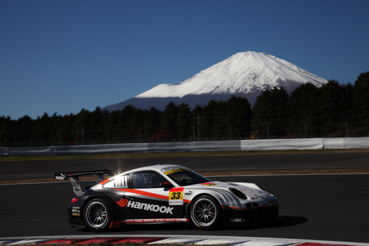 FUJI SPRINT CUP: HANKOOK PORSCHE（藤井誠暢／影山正美組）
