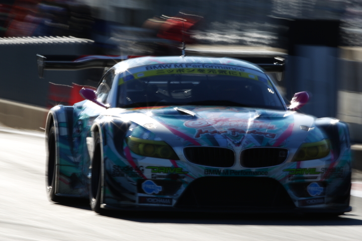 FUJI SPRINT CUP: GSR 初音ミク BMW（片岡龍也／谷口信輝組）