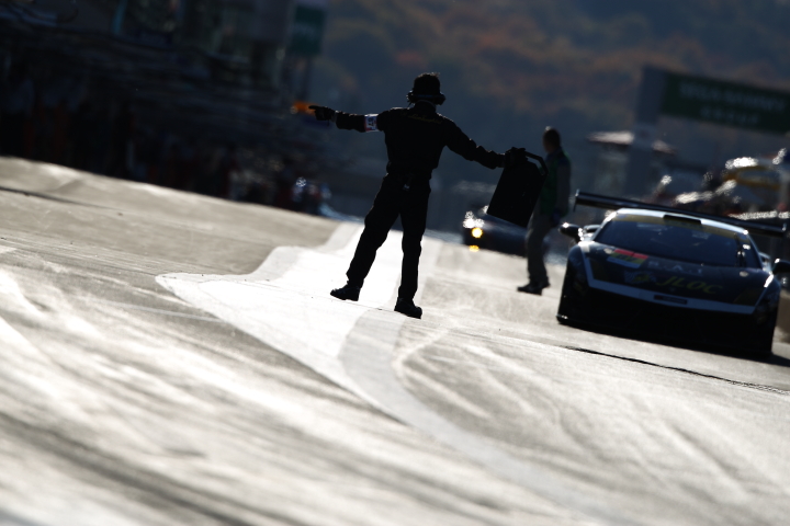 FUJI SPRINT CUP: JLOC ランボルギーニ GT3（山西康司／坂本祐也組）