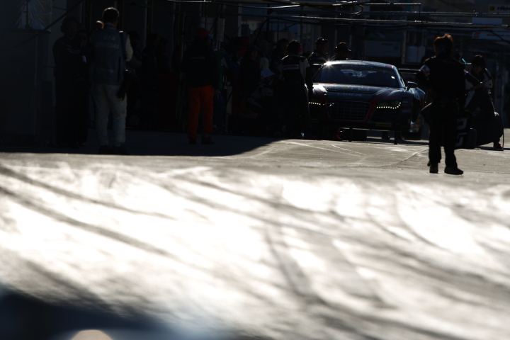 FUJI SPRINT CUP: GAINER DIXCEL R8 LMS（平中克幸／田中哲也組）