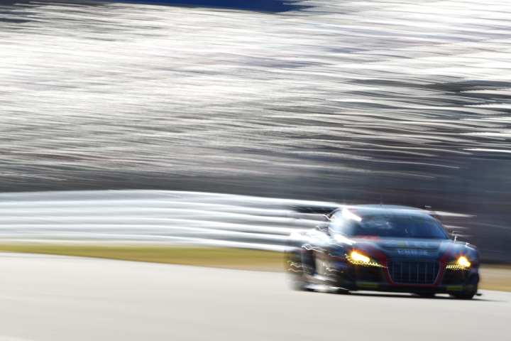 FUJI SPRINT CUP: GAINER DIXCEL R8 LMS（平中克幸／田中哲也組）