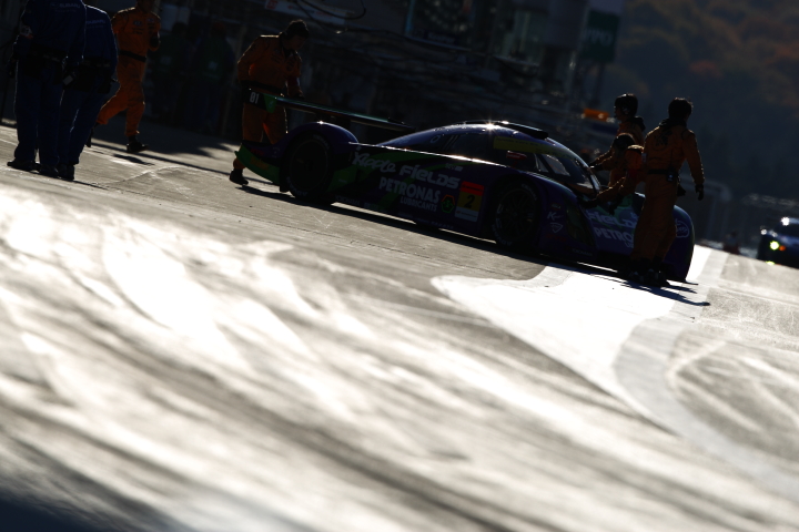 FUJI SPRINT CUP: エヴァンゲリオンRT初号機アップル紫電（高橋一穂／加藤寛規組）