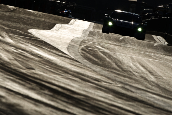 FUJI SPRINT CUP: D'station ADVAN GT-R（安田裕信／ビヨン・ビルドハイム組）