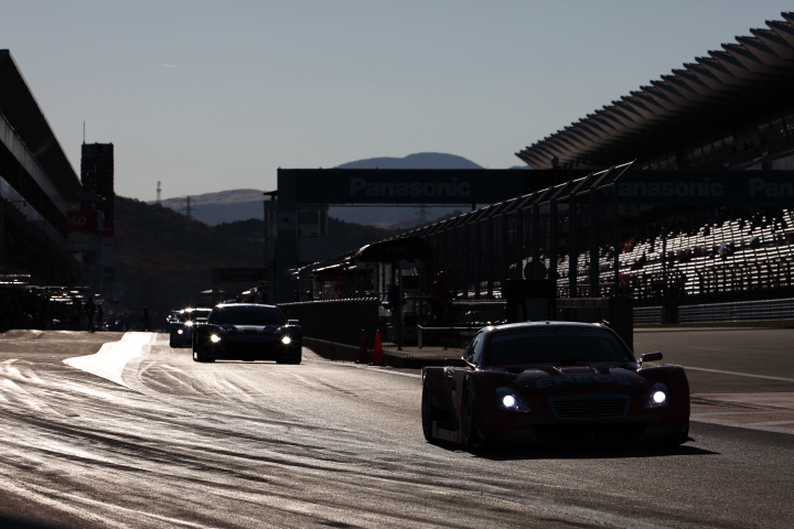 FUJI SPRINT CUP: ENEOS SUSTINA SC430（大嶋和也／伊藤大輔組）	