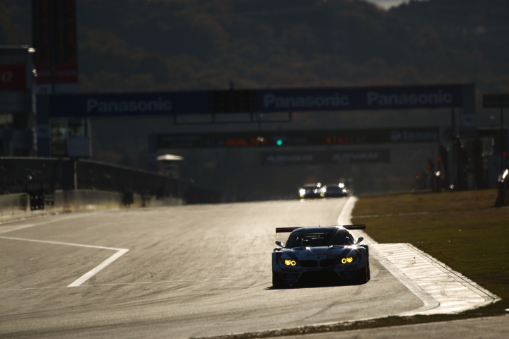 FUJI SPRINT CUP: GSR ProjectMirai BMW（佐々木雅弘／番場琢組）