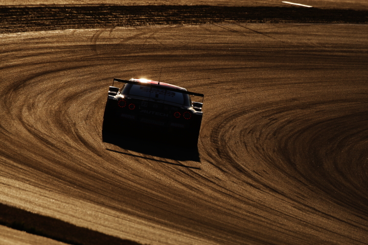 FUJI SPRINT CUP: MOTUL AUTECH GT-R（ミハエル・クルム／本山哲組）