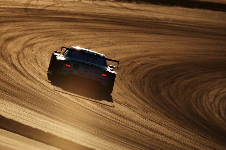 FUJI SPRINT CUP: PETRONAS TOM'S SC430（ロイック・デュバル／中嶋一貴組）