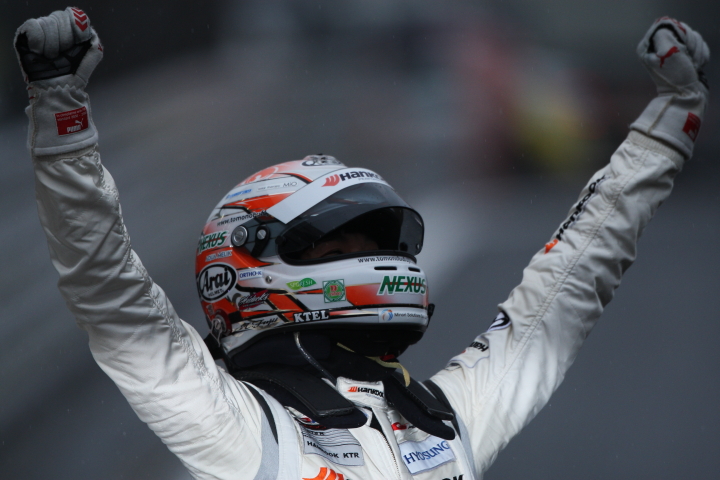 FUJI SPRINT CUP GT300クラス: 藤井誠暢（HANKOOK PORSCHE）