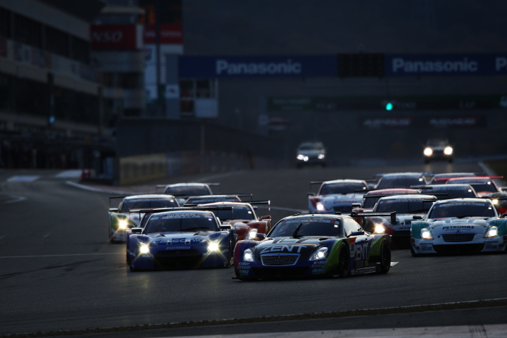 FUJI SPRINT CUP GT500クラス: スタートシーン