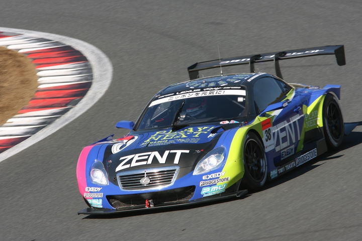 JAFGP公式練習: GT500クラストップタイムはZENT CERUMO SC430（平手晃平／立川祐路組）