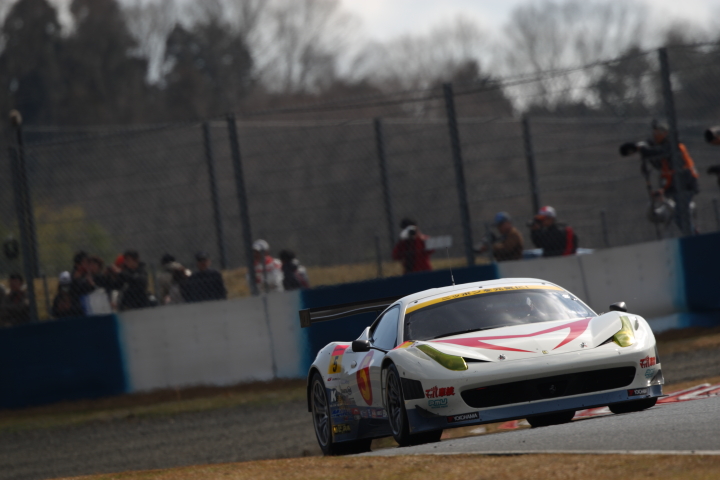 マッハGoGoGo車検Ferrari458（玉中哲二／植田正幸組）