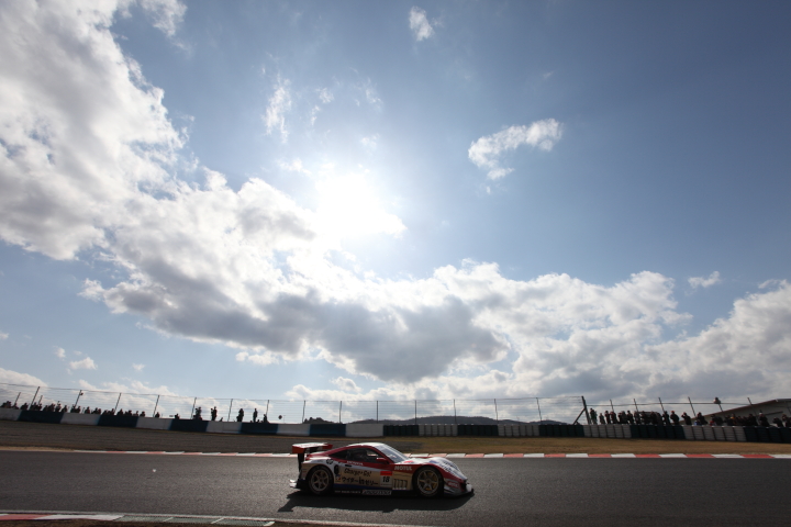 ウイダー HSV-010（小暮卓史／カルロ・ヴァン・ダム組）