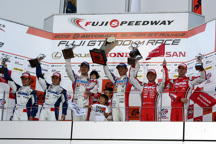 GT500クラスの暫定表彰式