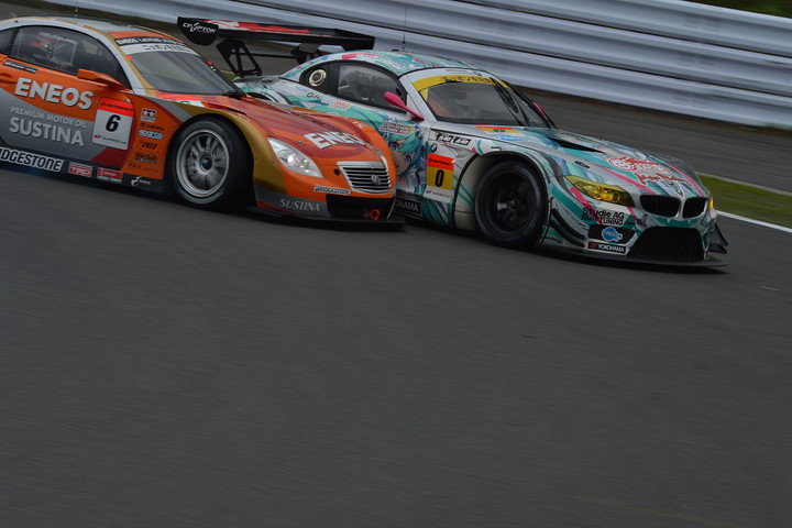 GSR 初音ミク BMW with ENEOS SUSTINA SC430