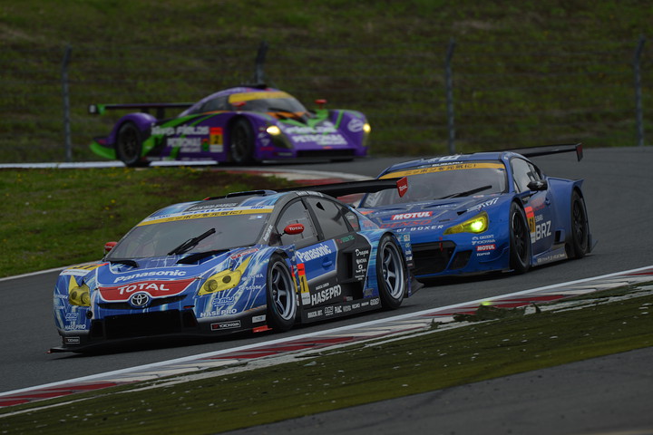 HASEPRO PRIUS GT vs SUBARU BRZ R&D SPORT