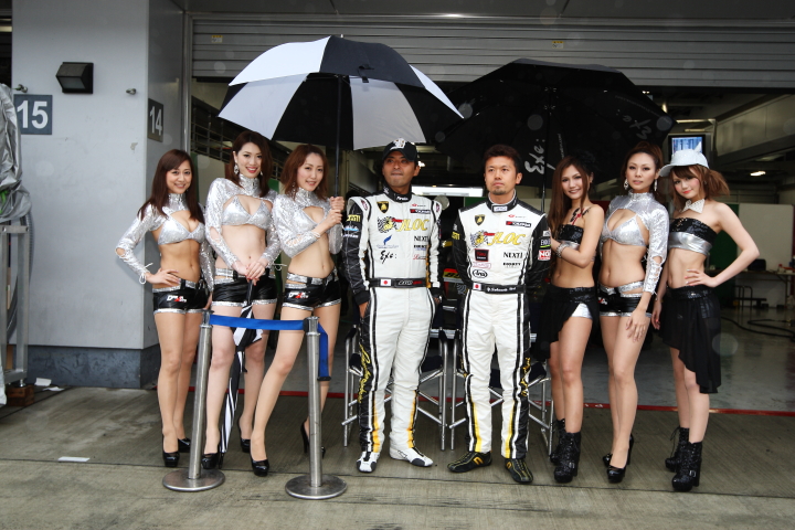 坂本祐也／加納政樹／キャンギャル（JLOC Exe ランボルギーニ RG3）