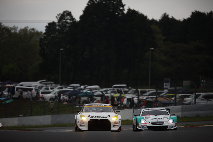 S Road NDDP GT-R & PETRONAS TOM'S SC430