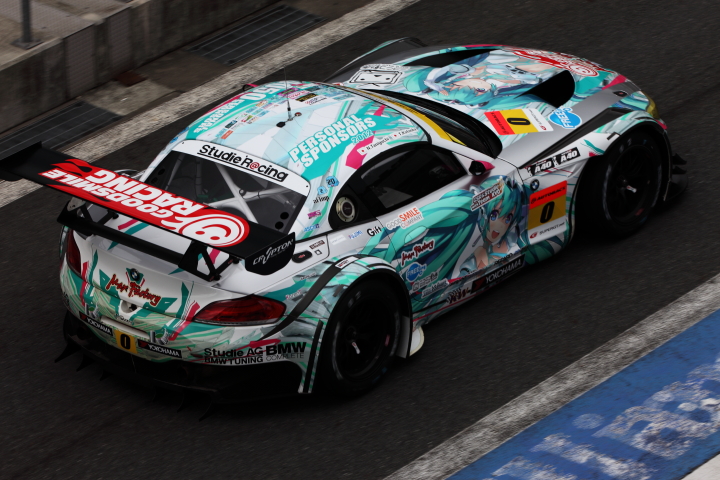 GSR 初音ミク BMW（谷口信輝／片岡龍也組）