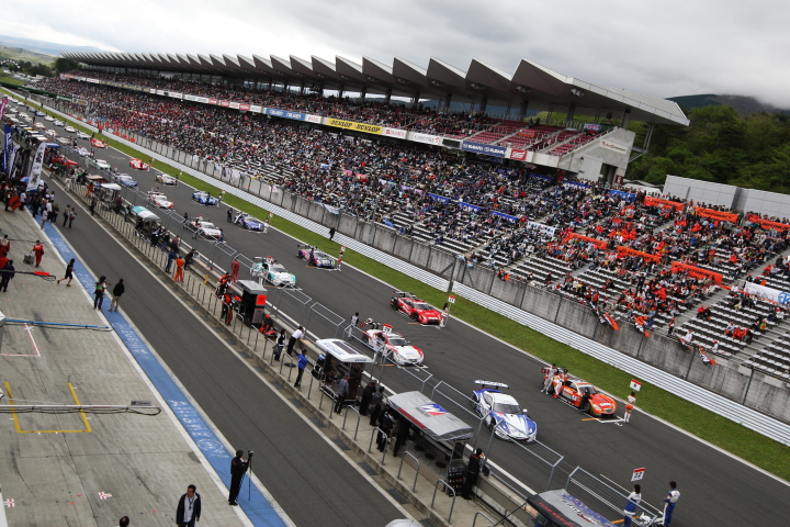 スターティンググリッド